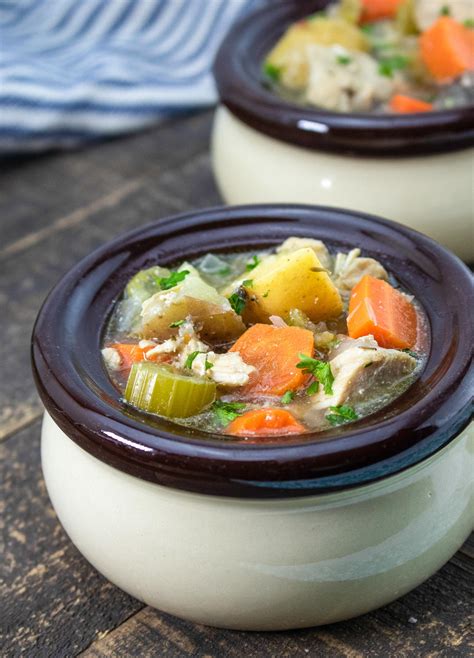 Summer Slow Cooker Stew RecipeLion.com