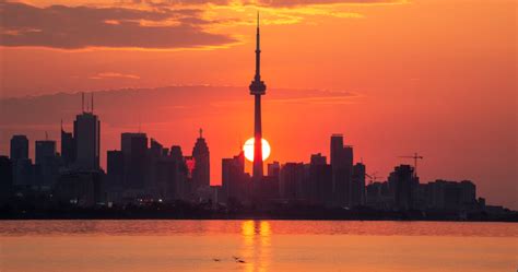 Summer feel hitting Toronto this week with near record-setting warmth