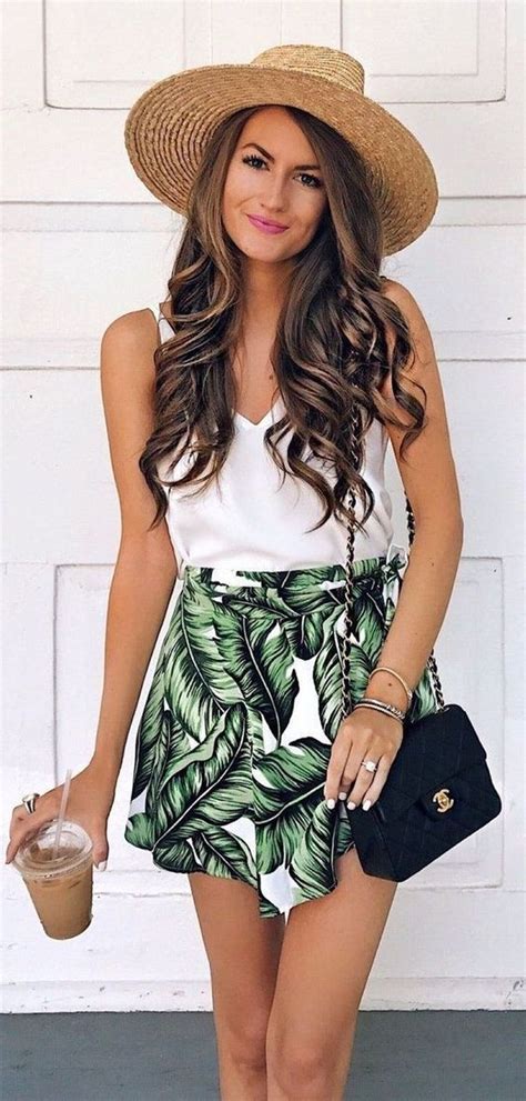 Mar 23, 2020 - Explore Jessica's board "Summer outfit ideas" on Pinterest. See more ideas about summer outfits, cute outfits, trendy outfits.. 