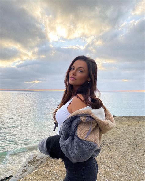 Summer sheekey instagram. 8,655 likes, 82 comments - summersheekeyMay 24, 2019 on : "beach day ". 