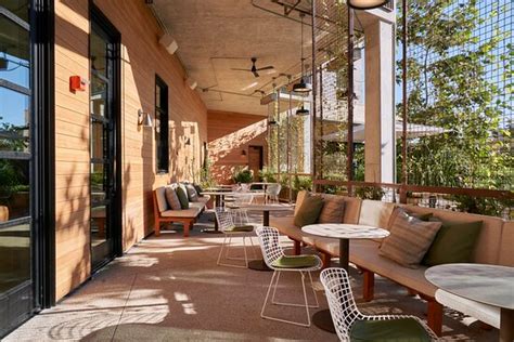 Summerhouse austin. Summer House on Music Lane, Austin, Texas. 195 likes · 3 talking about this. Summer House on Music Lane, the full service restaurant at Hotel Magdalena, is inspired by the casual sophistication that... 