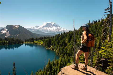 Summit lake trail. Hiking and backpacking the stunning Summit Lake Trail in Washington. By Alec Sills-Trausch. August 2, 2023 Updated on October 20, 2023. If you’re looking for a … 