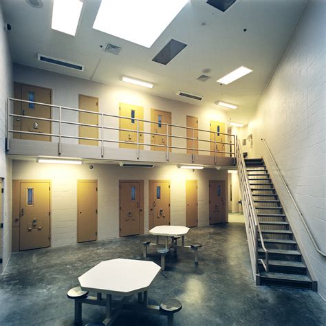 Sumner county ks jail.  After attending the Kansas Law Enforcement Acade...