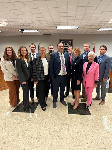 Sumner county schools it department.  Student Records - Sumner County Schools serves Pre...