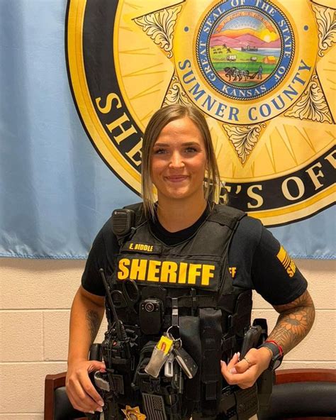 Sumner county sheriff jobs.  Interested in the development and Sumner County She...