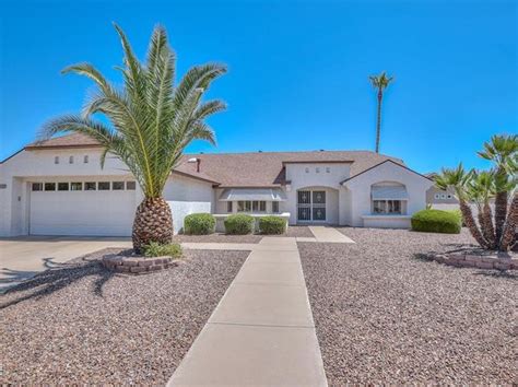 Sun city west az zillow. 13006 W Peach Blossom Dr, Sun City West AZ, is a Multiple Occupancy home that contains 1824 sq ft and was built in 1986.It contains 2 bedrooms and 1.75 bathrooms.This home last sold for $350,000 in September 2023. The Zestimate for this Multiple Occupancy is $351,100, which has decreased by $2,981 in the last 30 days.The … 
