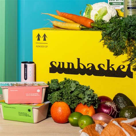 Sunbasket. Sun Basket recipes are packed in a facility that handles gluten as well as all major food allergens: milk, eggs, fish, crustacean shellfish, tree nuts, peanuts, wheat and soybeans. Their Gluten-Free recipes are prepared in the same facility as our other meals, and may not be suitable for those diagnosed with celiac disease. 
