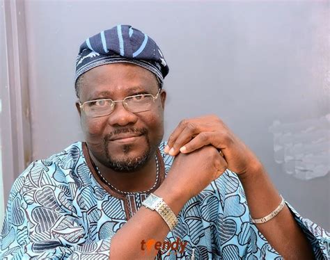 Sunday Omobolanle - Wikipedia