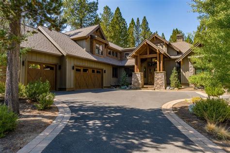Sunriver real estate. Sunriver, OR Real Estate. View 48 listings. Home; Guides; Sunriver, OR; Sunriver is located in beautiful Deschutes County in central Oregon about fifteen miles south ... 