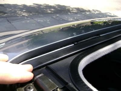 Aug 20, 2021 · Here’s how to remove sunroof glass t