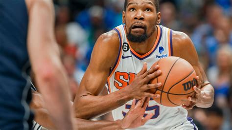 Suns’ Kevin Durant out after injuring ankle in pregame slip