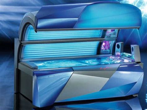 Services Come relax and enjoy yourself Sun Glo sets the highest standards for quality, performance, cleanliness and technology. We offer it all, from the simplistic entry level tanning beds, to the most luxe, high-performance beds and booths available. Learn about Sun Spray. 