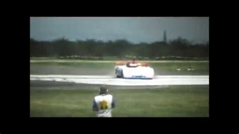 Super 8 Film ! Action in Mainz-Finthen 1976 , Flugplatzrennen ... - YouTube