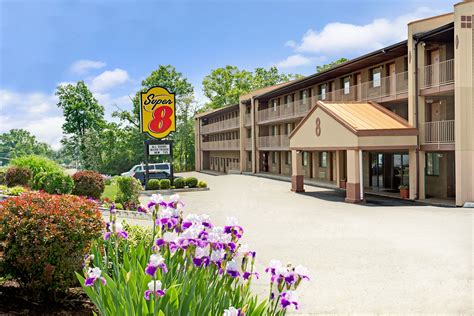 Super 8 by Wyndham Laurel Laurel, MD Hotels