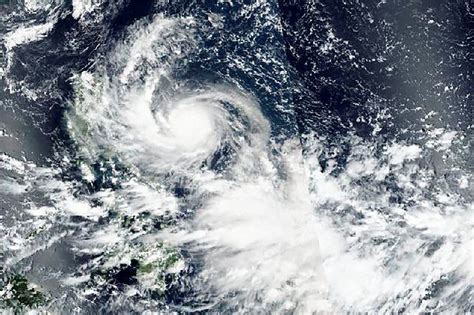 Super Typhoon Noru barrels towards Philippines