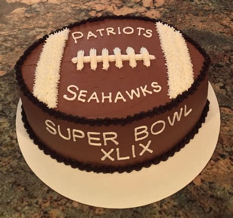 Super bowl cake. Feb 9, 2023 · Whip up a batch of football-shaped Rice Krispies, cinnamon-sugar-dusted churros or chewy chocolatey cookies that'll really wow your crew. Get creative and tint cupcake or donut frosting in your ... 