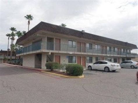Super inn tucson. Stay at this motel in Tucson. Enjoy free WiFi, free parking and a 24-hour front desk. Our guests praise the helpful staff and the overall value in their reviews. Popular attractions Tucson Greyhound Park and Kino Sports Complex are located nearby. Discover genuine guest reviews for Super Inn Tucson along with the latest prices and availability – book … 