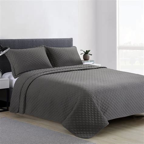 HOMBYS Oversized King Down Alternative Fluffy Comforter Super King 120 x 120 in 116 oz Quilted Duvet Insert with Duvet Cover,8 Corner Tabs,Grey (Grey/Year Round, Oversized King-120"x120") 4.6 out of 5 stars 878. 