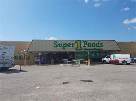 Super 1 Foods in Seagoville, 125 Hall Rd, Seagovil