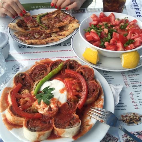 Super pide: Dost Pide & Pizza, Çeşme, Türkiye Tripadvisor.