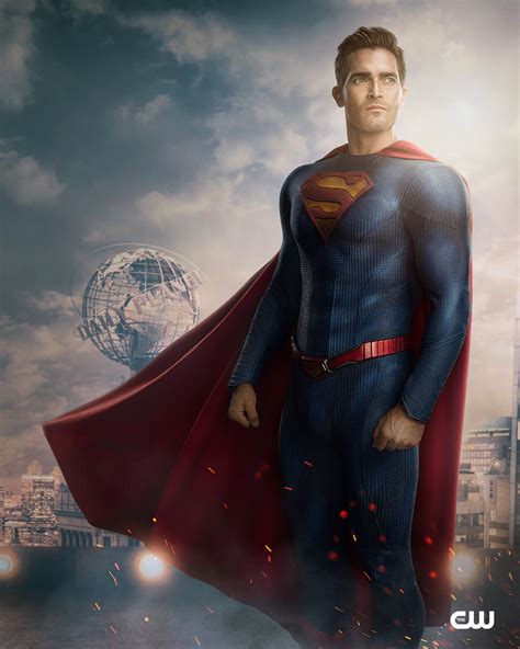 Super suit. The greatest super-suit of all time was worn by Henry Cavill. His Superman wore a textured material that accentuated every muscle while keeping the timeless trunks with the addition of a belt buckle. 