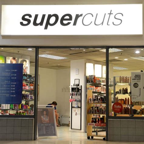 Supercurs - Haircuts for men and women. Find your hairstyle, see wait times, check in online to a hair salon near you, get that amazing haircut and show off your new look. 