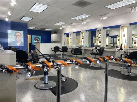 Looking for a haircut near you in Scarborough, ME? Visit Supercuts, the leading hair salon that offers quality services and products for men and women. Check in online and save time.