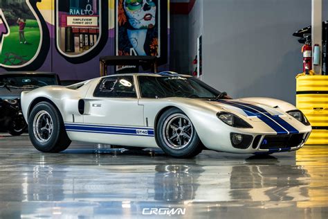 Superformance gt40 wide body. .  <a href=https://app.affiniteam.io/assets/images...