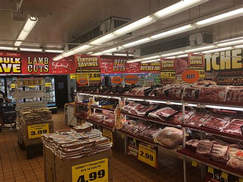 Supermarket western beef. 9.4 miles away from Western Beef Supermarkets. Sells a large selection of varied Wine & Spirits at great prices. Exclusive selection Convenient location Online ordering and delivery Knowledgable staff Tasting events read more. in Beer, Wine & Spirits. 