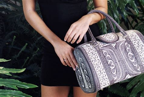 Support - Laga Handbags Handmade Handbags Vegan