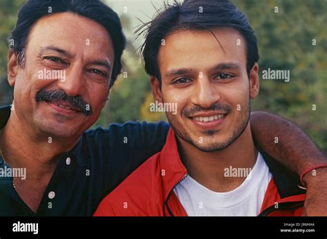 Suresh oberoi actor