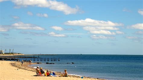Surf drive beach. International Australia VIC Golden Beach 5 Golden Beach Drive. 5 Golden Beach Drive, Golden Beach, Vic 3851. LATEST. Land. $220,000. … 