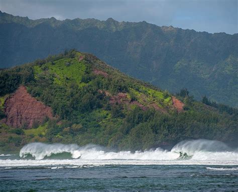 Surf forecast hanalei bay. Get today's most accurate Waikiki Beach surf report with multiple live HD surf cams and 16-day surf forecast for swell, wind, tide and wave conditions. 