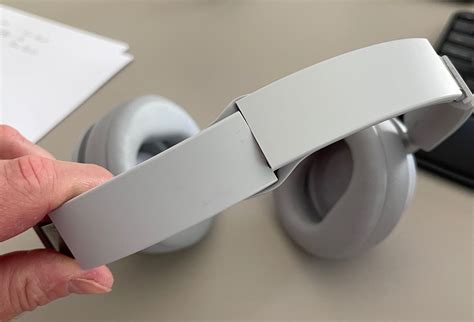 Surface Headphones - Headband broke - Microsoft Community