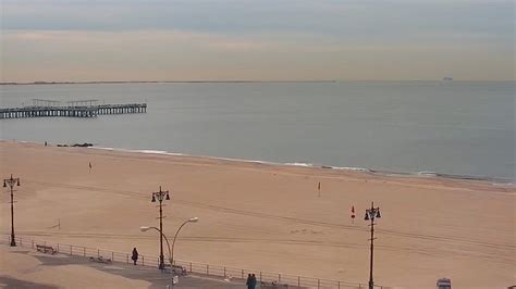 Surfers view rockaway.  u2028Video&hellip; Read More &raquo; New York | 324 views, 5 ...