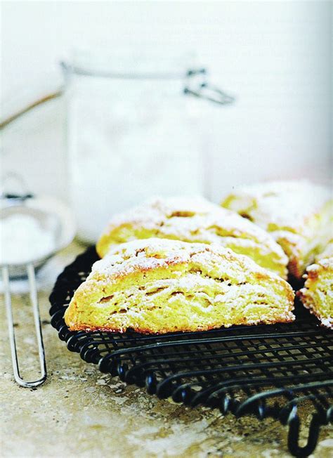 Surprise guests with tempting Lemon-Ginger Scones