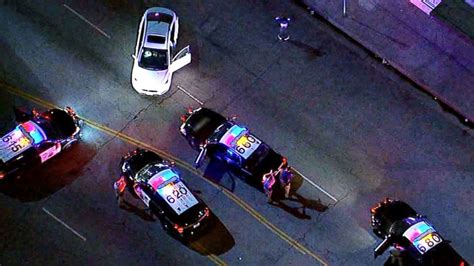 Suspected car thief leads officers on low-speed chase