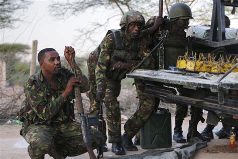 Suspected militants from Somalia kill 5 people in Kenya border village