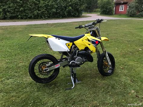 Suzuki RM 125 VALKOKILPI 125 cm³ 2008 - Paimio