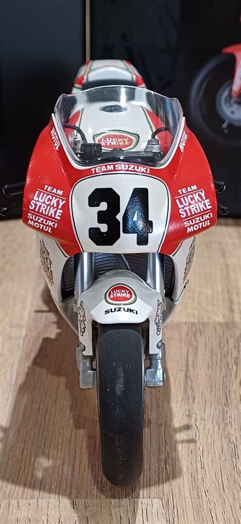 Suzuki Rgv500 Kevin Schwantz 1993 eBay