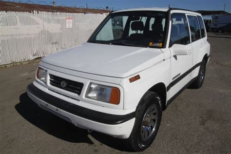 Oct 9, 2023 · 1989 Suzuki Sidekick 4x4 Soft Top Up for sale is an excellent running and driving Suzuki Sidekick. This is a really fun truck. Just replaced the rear main seal, clutch, pressure plate, flywheel and throw out bearing so it’s ready to off-road! 407-233-1838 407-499-3122. do NOT contact me with unsolicited services or offers . 