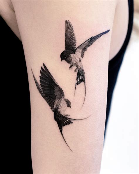 Swallow Tattoo by Tattooist Banul Tattoo Insider