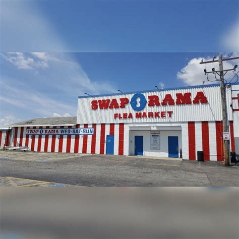 Swap o rama chicago. Let’s make a (bigger) deal: The Swap-O-Rama in Alsip was getting so popular in recent years that people were camping out overnight for a weekend space to hawk their wares, said flea market owner ... 