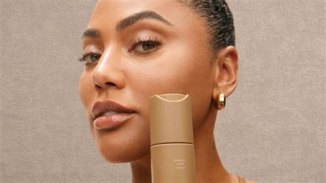 Sweet july skin. Jul 13, 2023 · Sweet July Skin is the space for clean beauty. By Kenyatta Victoria ·Updated July 13, 2023. Ayesha Curry, Founder and CEO of lifestyle brand Sweet July, announced today the launch of her first ... 
