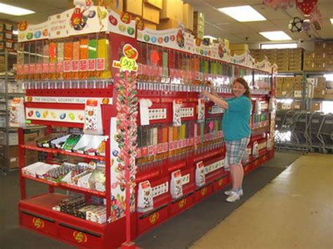 Sweeties candy store. Sweeties has been a beloved part of Cleveland for 70 years but has really found its sweet spot during the pandemic. CLEVELAND — Valentine's Day is Sunday. It is one of the biggest days of the ... 