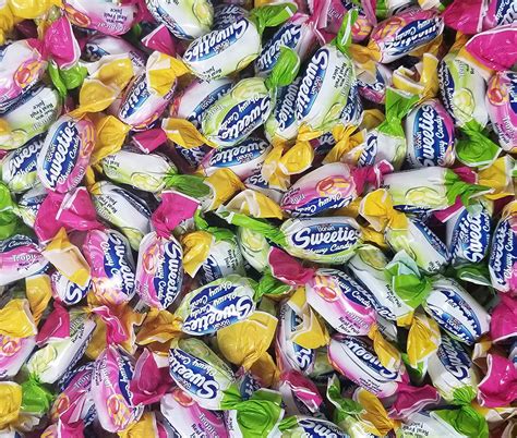 Sweety candy. We’ve innovated the first delicious candy without the sugar. Our pinky promise to you is candy free from sugar alcohols, artificial sweeteners and added sugars. 