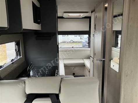 Swift basecamp 2019. 28M | Layout_type : End Kitchen | Est_payload : | Mtplm : 1027k...