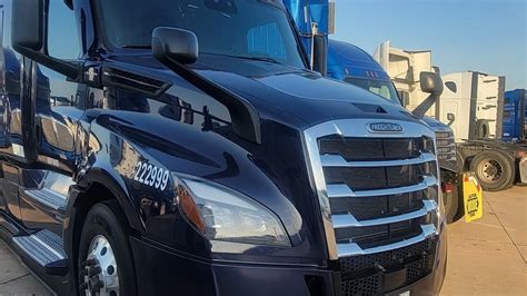 Take on a new career with Bay & Bay Transportation by applying to our lease purchase trucking jobs. Let us help you get on the road to success by applying today!.