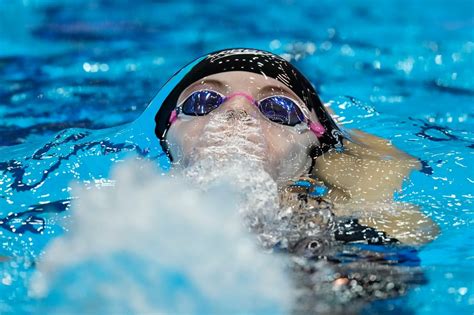 Swimming: Lakeville star Regan Smith wins fourth medal at world championships