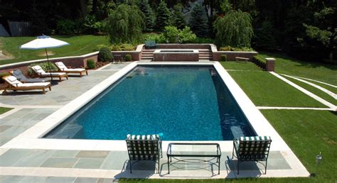 Swimming Pool Builders - Vinyl and Concrete Pool Builder In Toronto